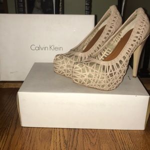 Calvin Klein Pumps